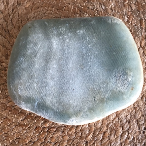 Vintage Lang Brooch and Clip Earring Set in box - Picture 10 of 10